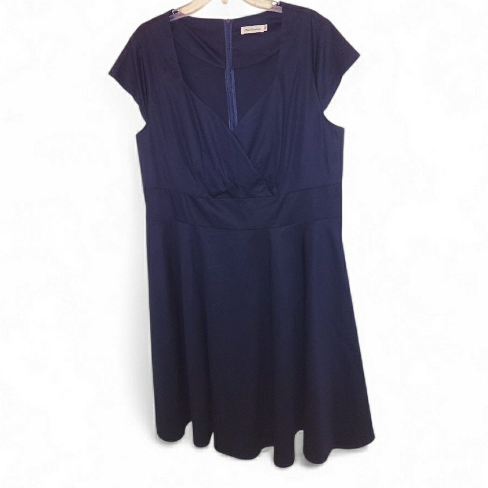 Chic Navy Blue Dress, NWOT, 4XL